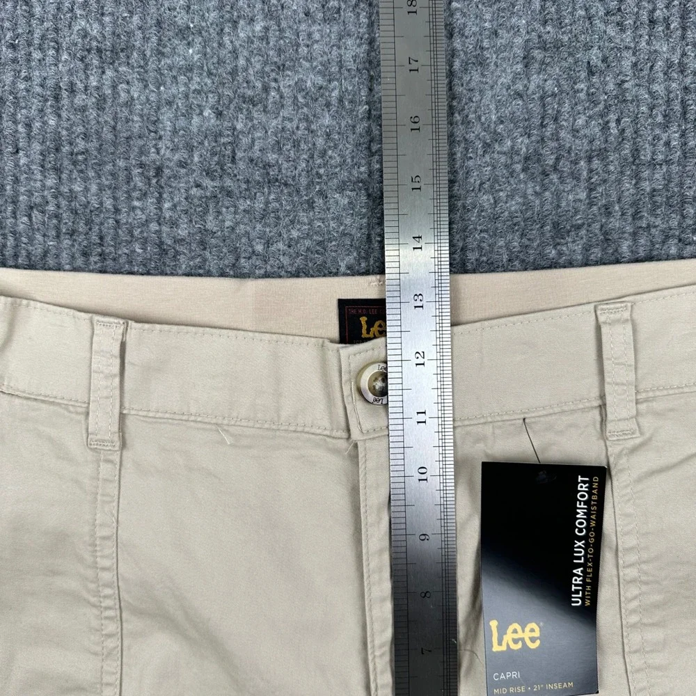 Lee Capri Pants Womens 18M Ultra Lux Comfort Pioneer Beige NWT Utility - Picture 11 of 15